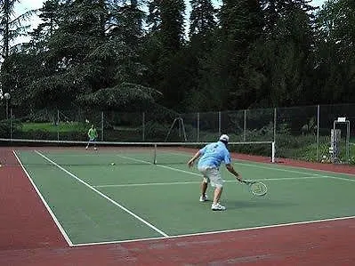 Domaine Des Cedres - Hotel, Gites Et Insolites Villebois