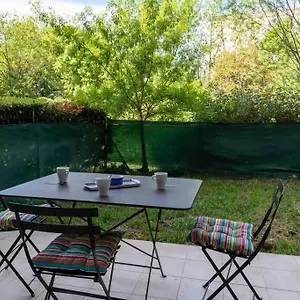 Garage-spacieuse Terrasse Avignon